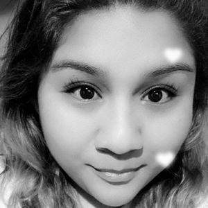 Meet your Posher, Perla